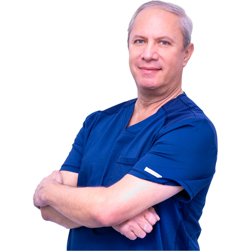 Dr. Alfredo Colón Lucach board-certified gynecologist and obstetrician in Tijuana