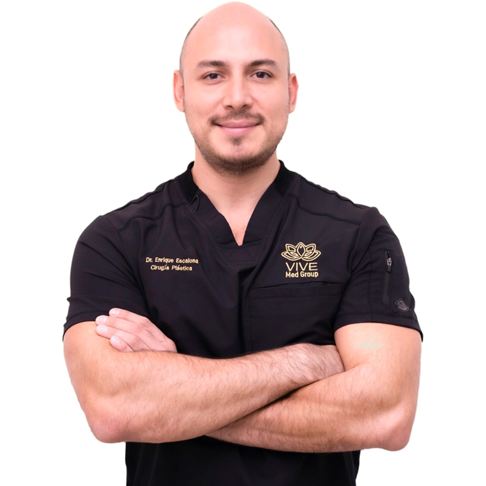 Dr. Enrique Escalona board-certified plastic surgeon in Tijuana