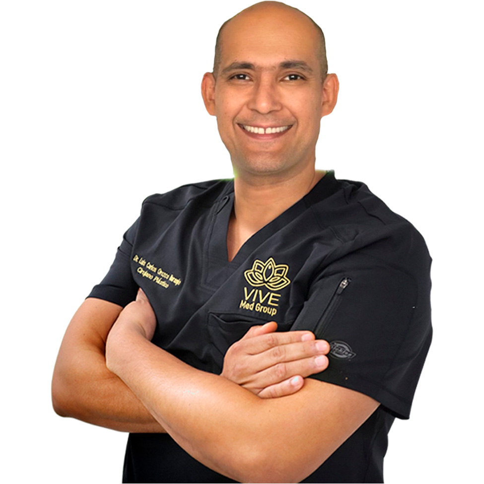 Dr. Iván Aguilar board-certified urologist and men’s health specialist in Tijuana